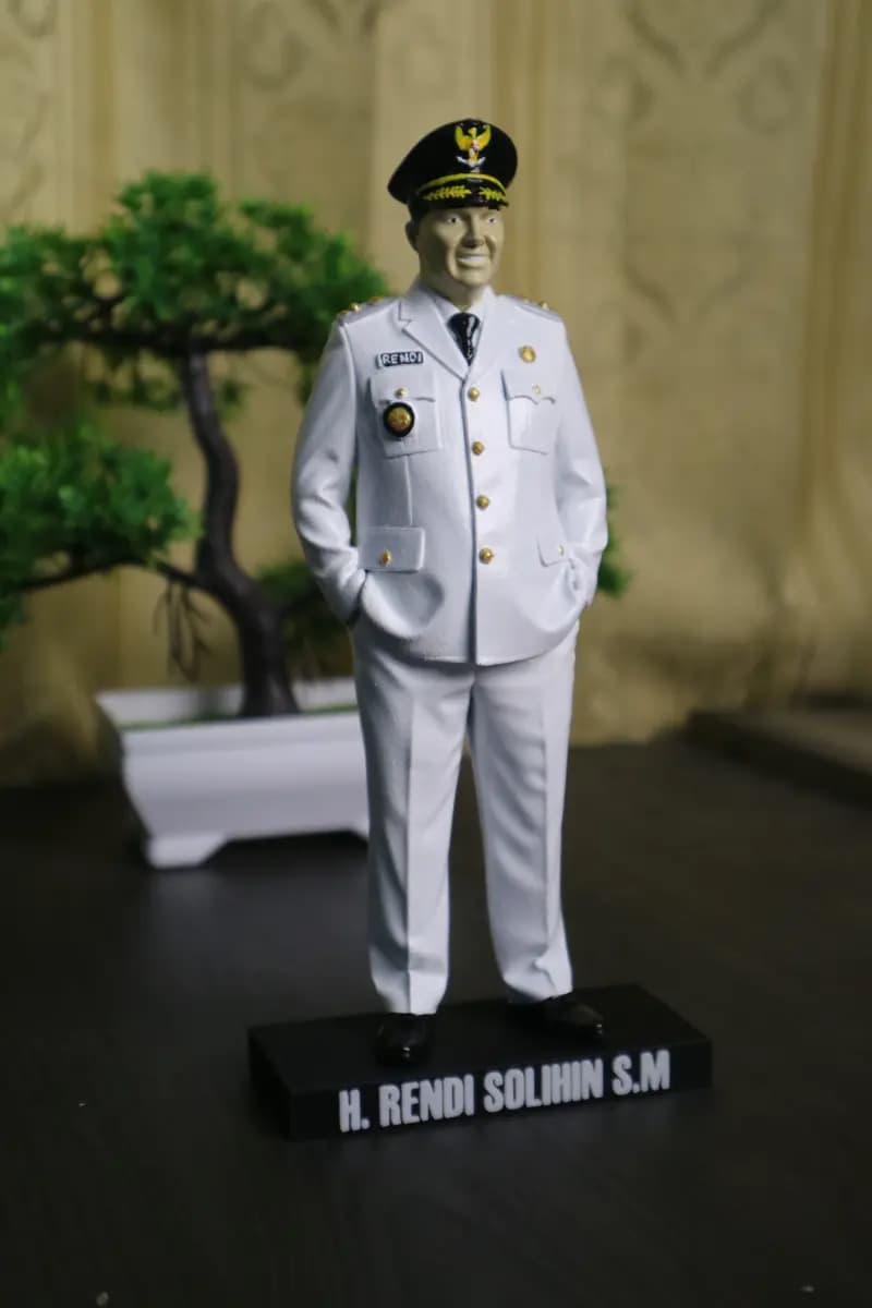Figure 20cm